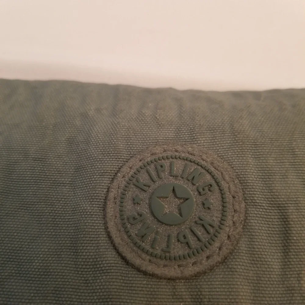 Kipling New Money Long Wallet Slate green Crinkle Nylon Trifold Organizer